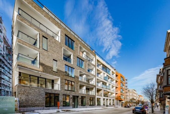 cavell court